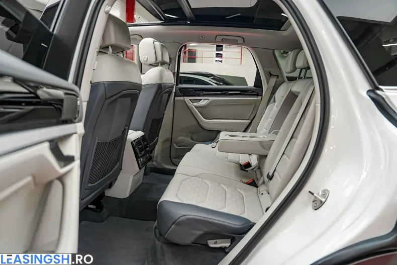Volkswagen Touareg din 2022 cu 112.000 km - oferta VOL211819 - foto 6