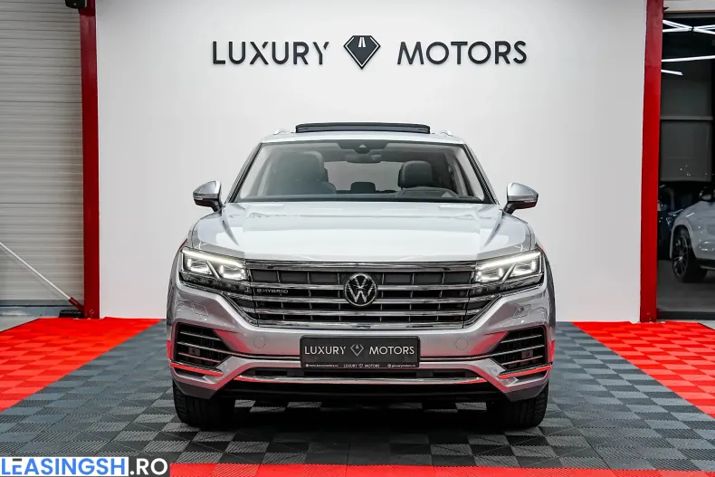 Volkswagen Touareg din 2021 cu 132.000 km - oferta VOL211826 - foto 3
