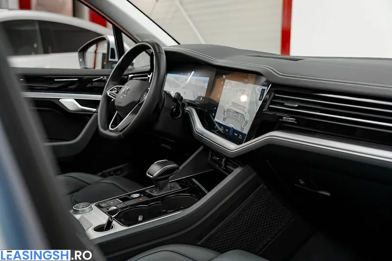 Volkswagen Touareg din 2021 cu 132.000 km - oferta VOL211826 - foto 32