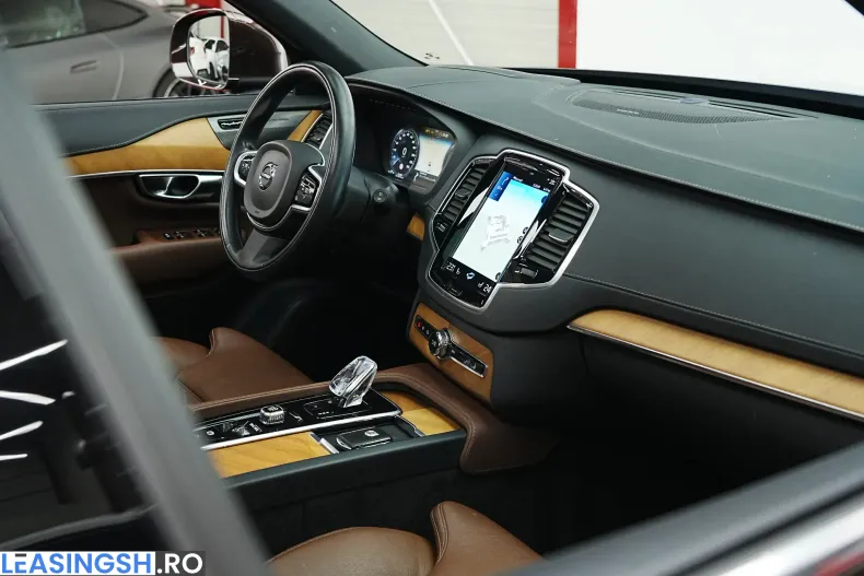 Volvo XC90 din 2021 cu 131.000 km - oferta VOL211831 - foto 17