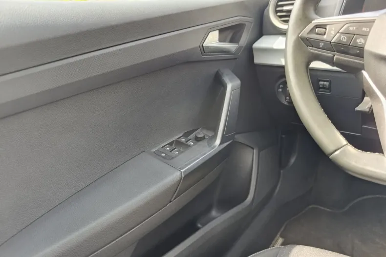 Seat Arona din 2024 cu 71.015 km - oferta SEA211835 - foto 14