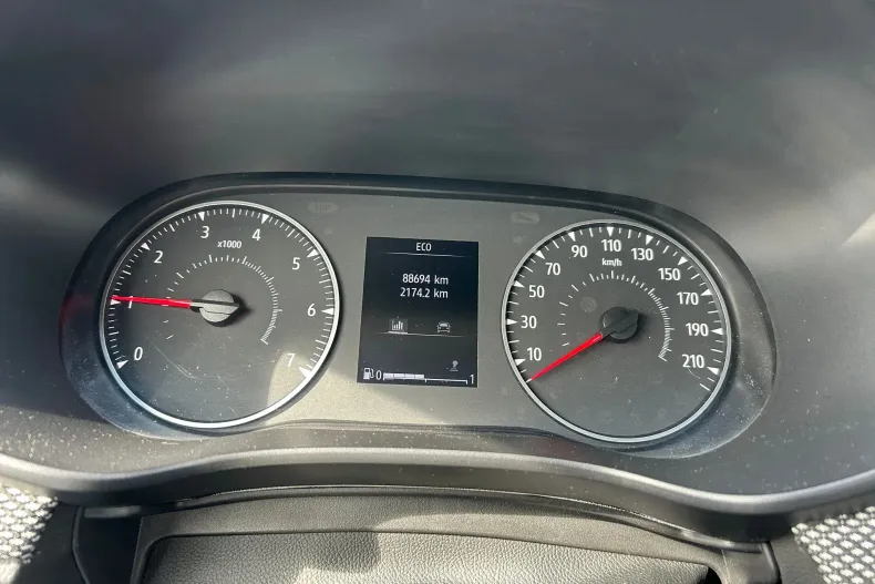 Dacia Sandero din 2022 cu 88.694 km - oferta DAC211840 - foto 16