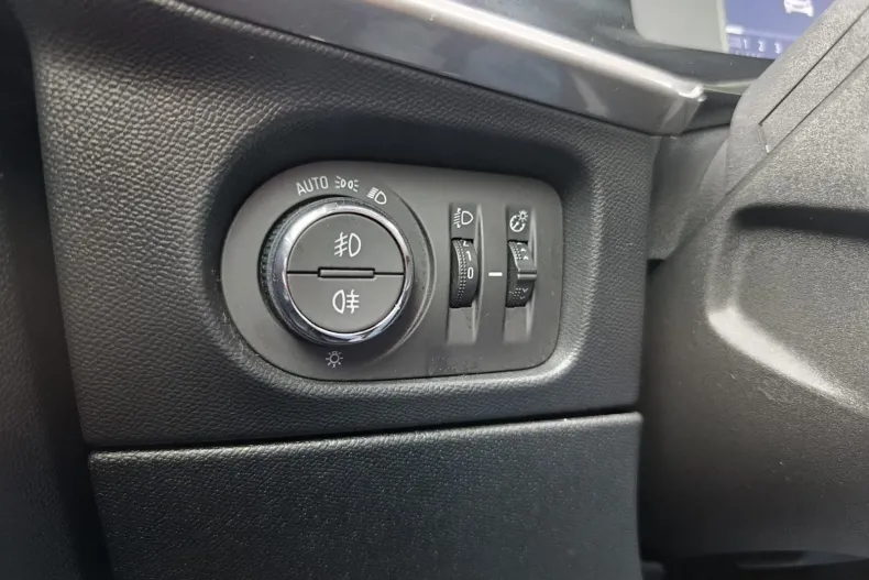 Opel Mokka din 2023 cu 101.913 km - oferta OPE211841 - foto 14