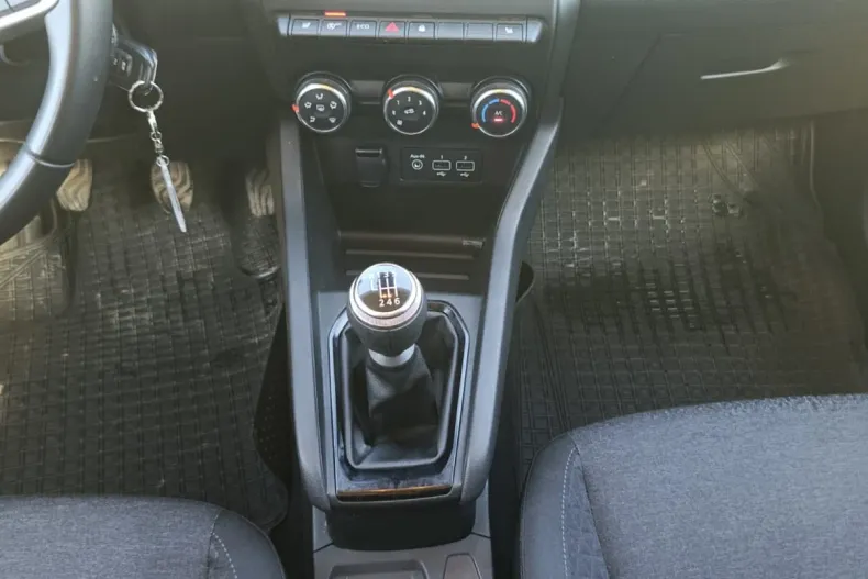 Renault Clio din 2023 cu 86.802 km - oferta REN211842 - foto 18