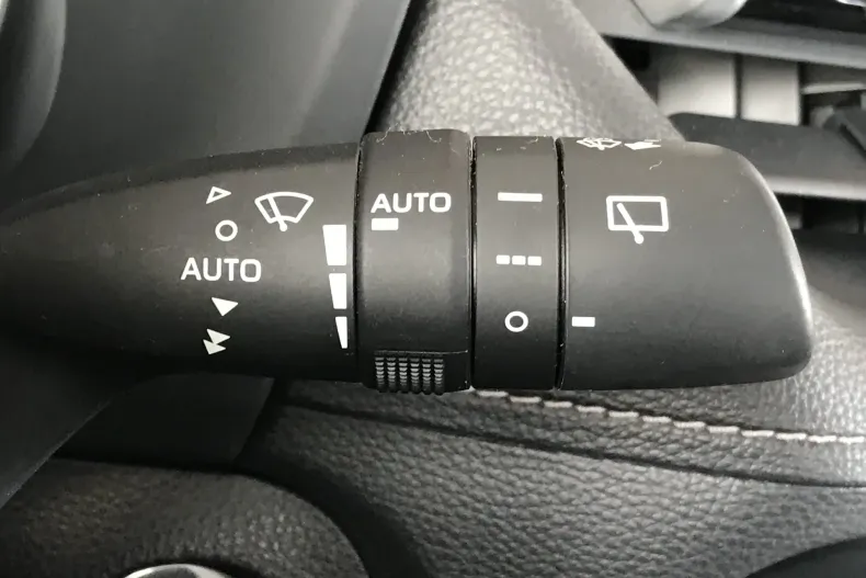 Toyota RAV4 din 2020 cu 108.608 km - oferta TOY211846 - foto 22