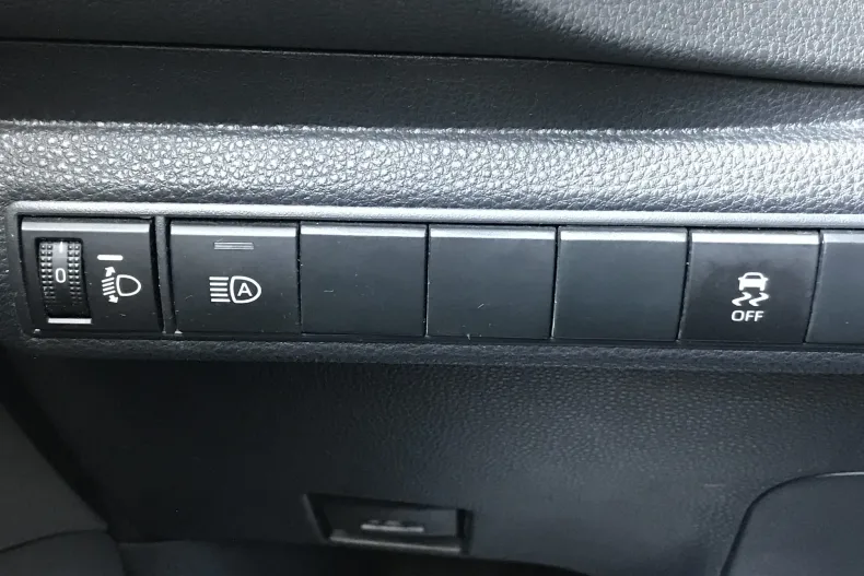 Toyota Corolla din 2021 cu 142.490 km - oferta TOY211848 - foto 25