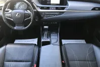 Lexus Seria ES din 2020 cu 107.828 km - oferta LEX211849 - foto 5