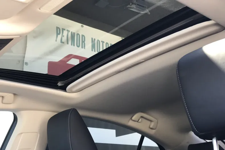 Lexus Seria ES din 2020 cu 107.828 km - oferta LEX211849 - foto 6
