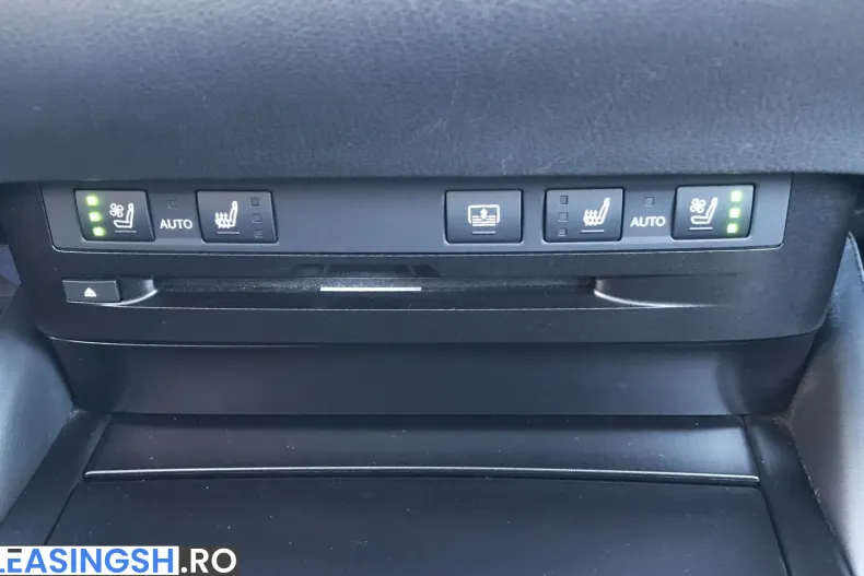 Lexus Seria ES din 2020 cu 107.828 km - oferta LEX211849 - foto 31
