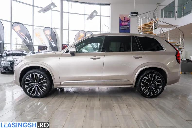 Volvo XC90 din 2025 cu 36.100 km - oferta VOL211867 - foto 11
