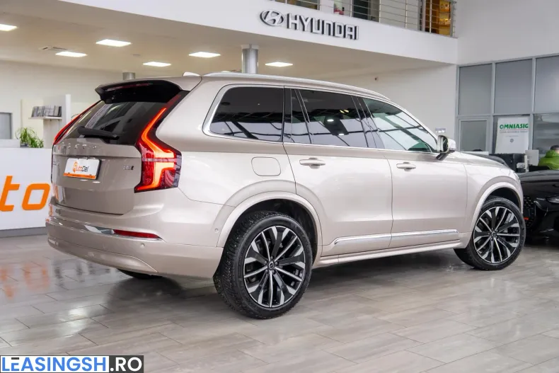 Volvo XC90 din 2025 cu 36.100 km - oferta VOL211867 - foto 19