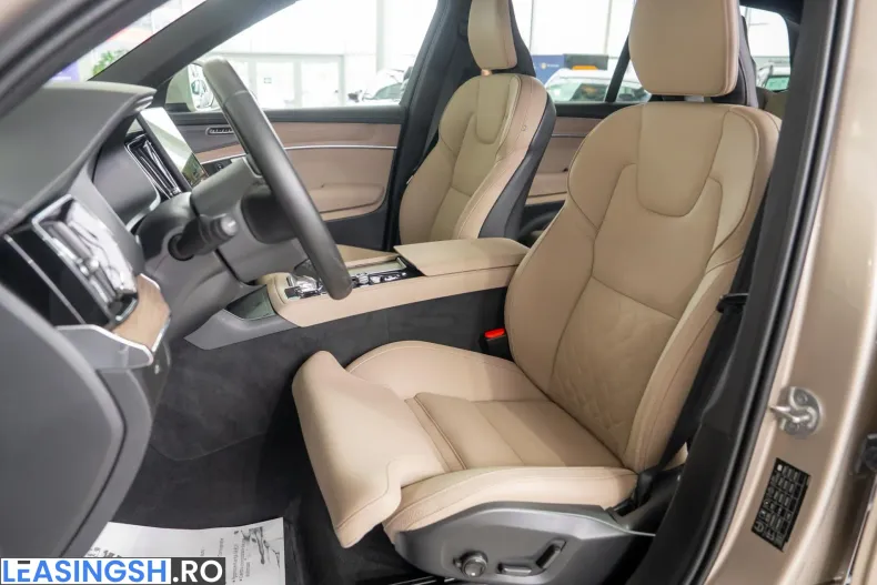 Volvo XC90 din 2025 cu 36.100 km - oferta VOL211867 - foto 30
