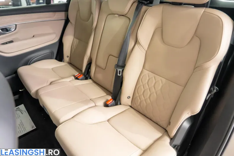 Volvo XC90 din 2025 cu 36.100 km - oferta VOL211867 - foto 32