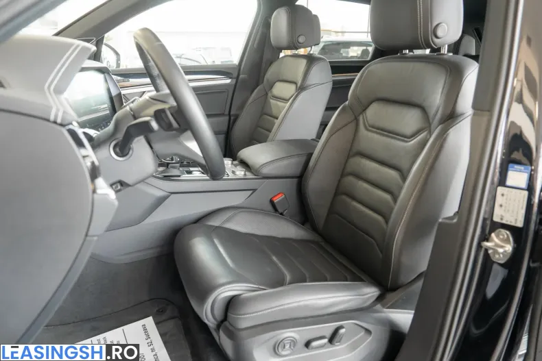Volkswagen Touareg din 2022 cu 99.228 km - oferta VOL211869 - foto 22