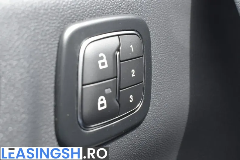 Ford Kuga din 2025 cu 1 km - oferta FOR211879 - foto 25