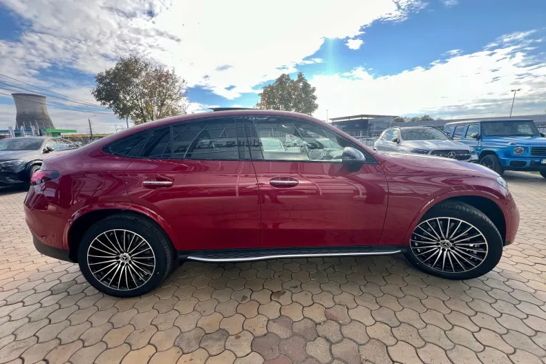 Mercedes-Benz GLC Coupe din 2025 cu 4 km - oferta MER211890 - foto 6