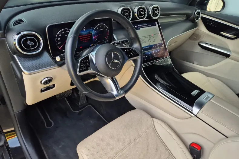 Mercedes-Benz GLC din 2022 cu 57.840 km - oferta MER211896 - foto 11