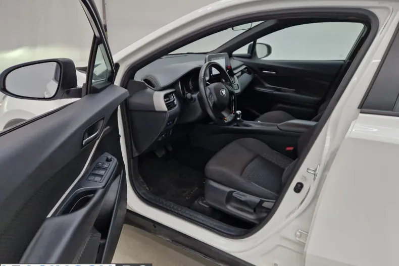 Toyota C-HR din 2021 cu 84.120 km - oferta TOY211902 - foto 5