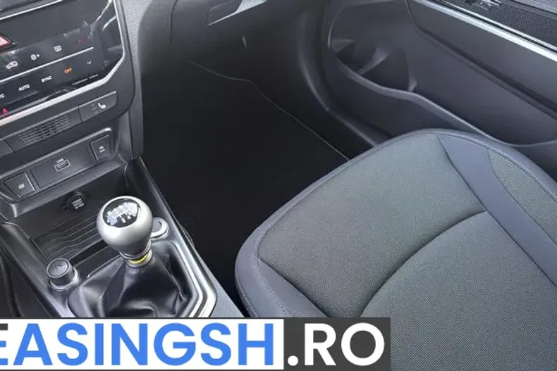 KGM Tivoli din 2025 cu 10 km - oferta KGM211903 - foto 15