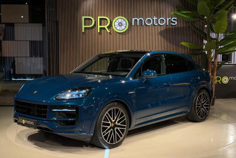 Porsche Cayenne Coupe din 2023 cu 28.000 km - oferta POR211924 - foto 1