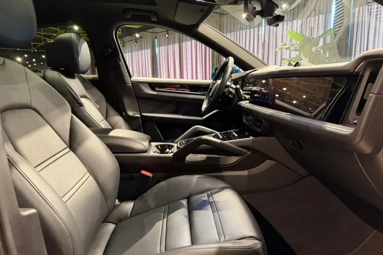 Porsche Cayenne Coupe din 2023 cu 28.000 km - oferta POR211924 - foto 30