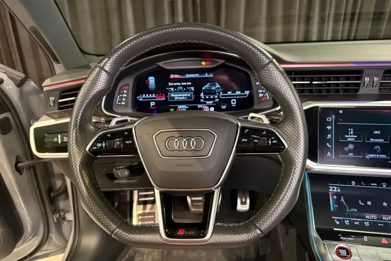 Audi RS6 din 2021 cu 67.000 km - oferta AUD211927 - foto 24