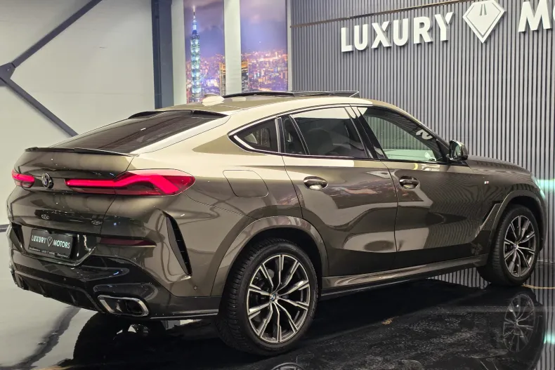 BMW X6 (Seria X) din 2022 cu 136.500 km - oferta BMW211946 - foto 4