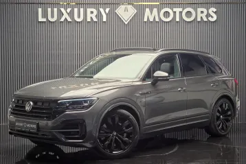 Volkswagen Touareg din 2022 - oferta VOL211950