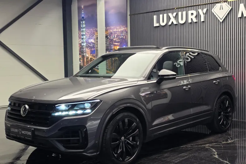 Volkswagen Touareg din 2022 cu 136.000 km - oferta VOL211950 - foto 2
