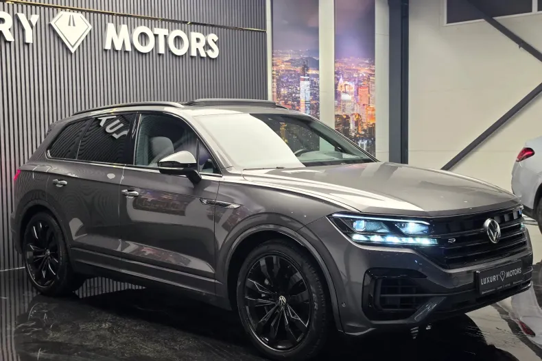 Volkswagen Touareg din 2022 cu 136.000 km - oferta VOL211950 - foto 3
