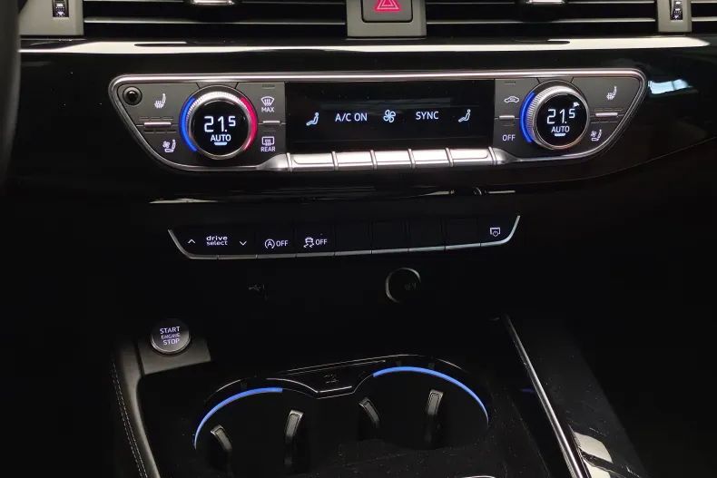 Audi A4 din 2021 cu 90.800 km - oferta AUD211951 - foto 16
