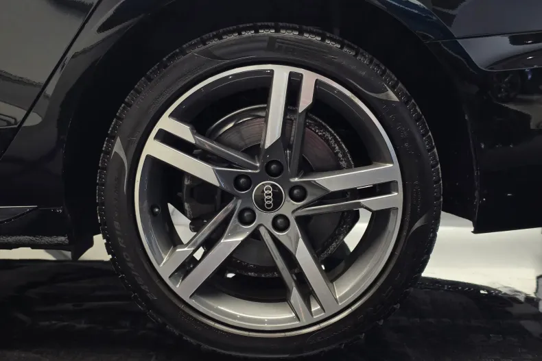 Audi A4 din 2021 cu 90.800 km - oferta AUD211951 - foto 33