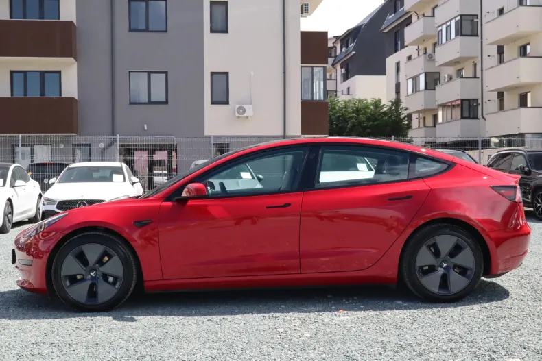 Tesla Model 3 din 2021 cu 96.000 km - oferta TES211960 - foto 6