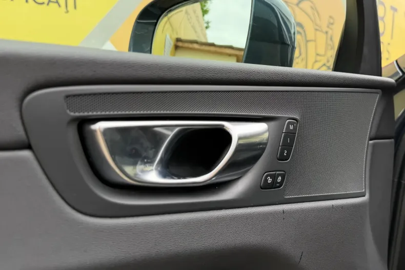 Volvo XC60 din 2021 cu 105.000 km - oferta VOL211961 - foto 20