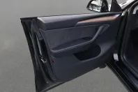 Tesla Model Y din 2024 cu 105.680 km - oferta TES211962 - foto 14