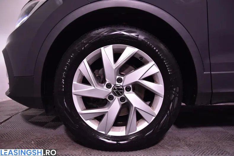 Volkswagen Tiguan din 2023 cu 76.641 km - oferta VOL211968 - foto 12