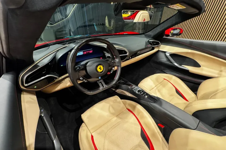 Ferrari 296 GTS din 2023 cu 7.600 km - oferta FER211969 - foto 18