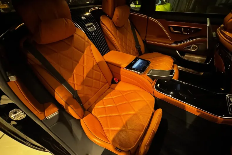 Mercedes-Benz S Maybach din 2024 cu 27.600 km - oferta MER211975 - foto 18