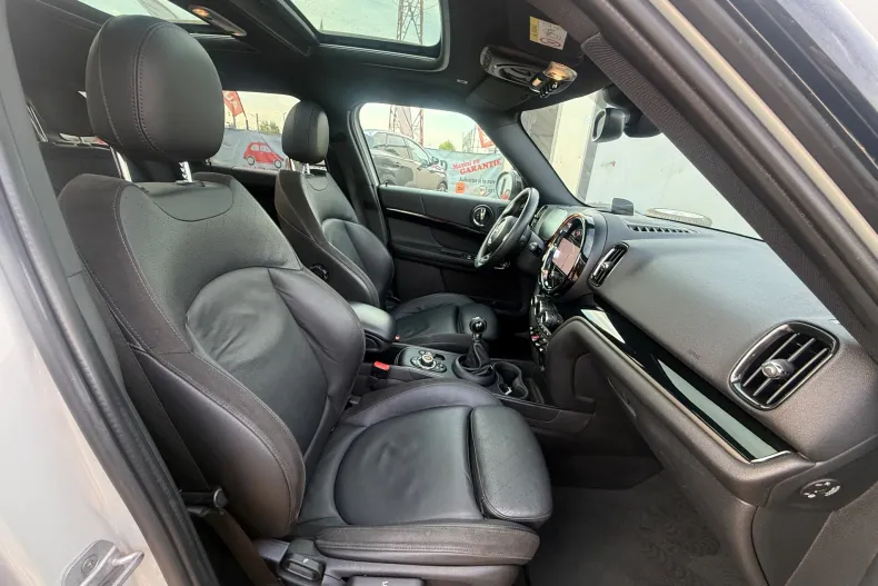 MINI Countryman din 2021 cu 82.000 km - oferta MIN211979 - foto 6