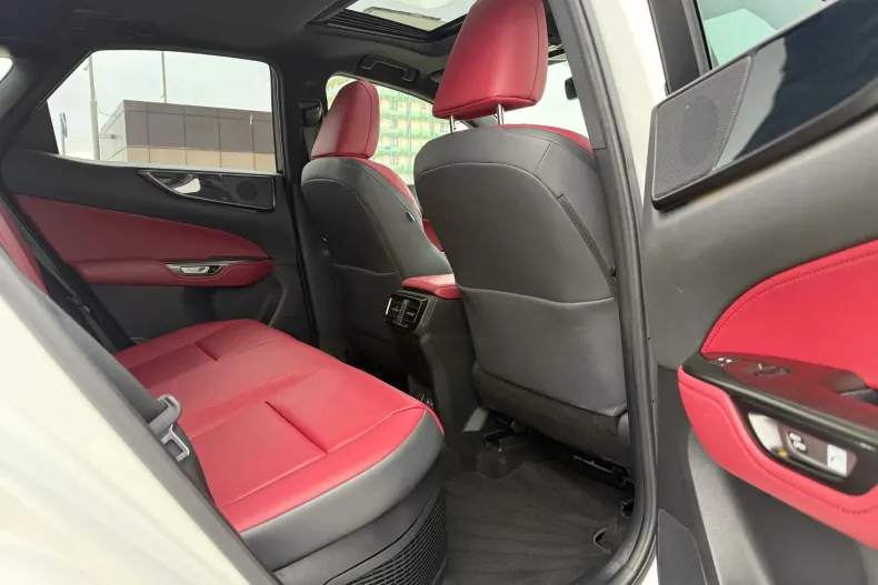 Lexus Seria NX din 2023 cu 147.000 km - oferta LEX211981 - foto 35