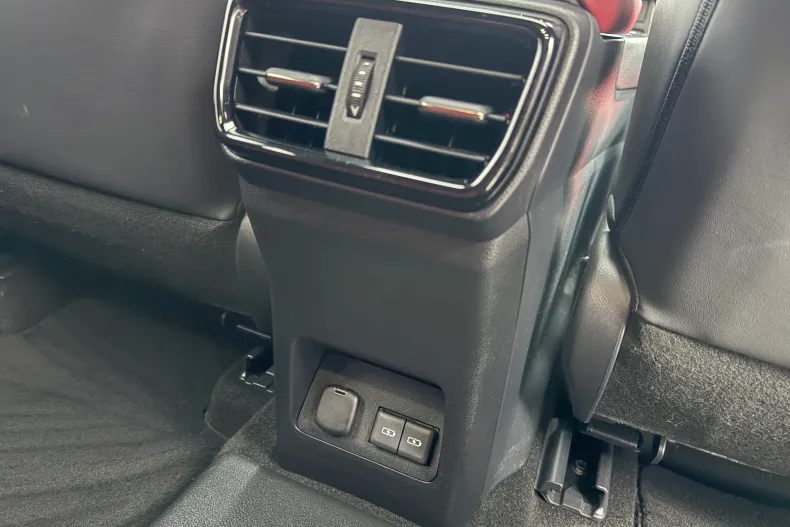 Lexus Seria NX din 2023 cu 147.000 km - oferta LEX211981 - foto 37