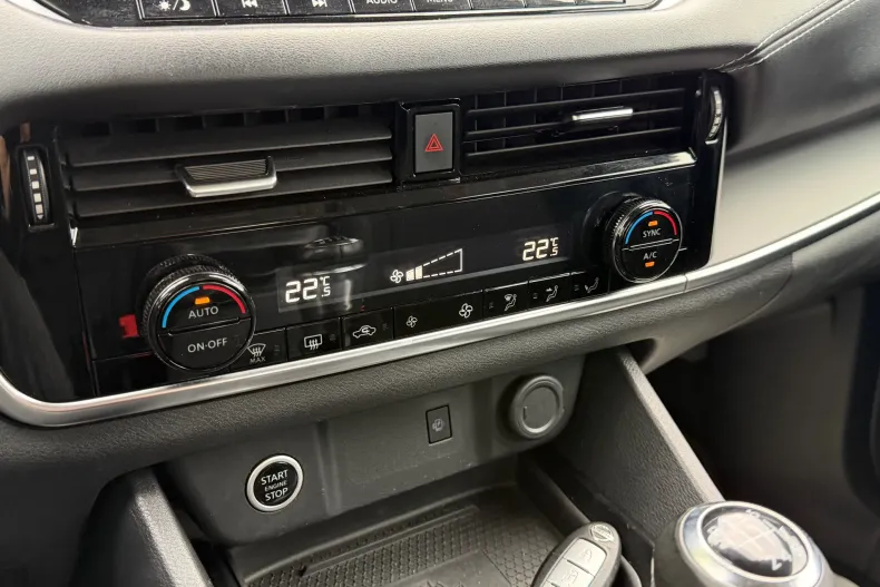 Nissan Qashqai din 2022 cu 104.000 km - oferta NIS211984 - foto 21