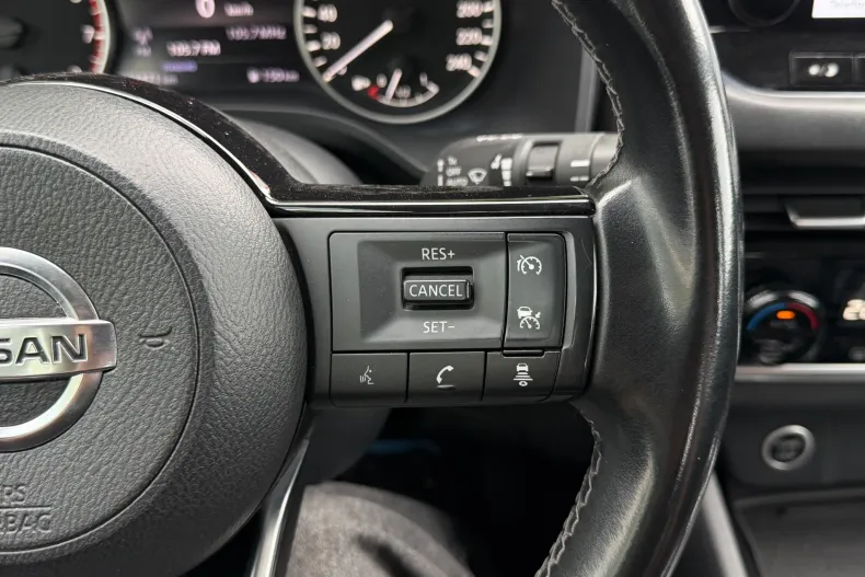 Nissan Qashqai din 2022 cu 104.000 km - oferta NIS211984 - foto 23