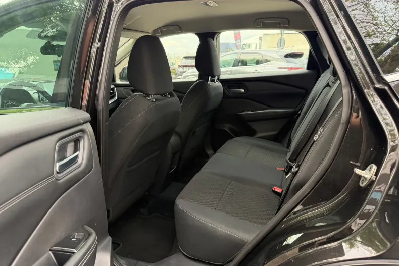 Nissan Qashqai din 2022 cu 104.000 km - oferta NIS211984 - foto 26