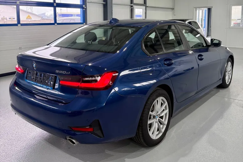 BMW 320d (Seria 3) din 2020 cu 70.400 km - oferta BMW211989 - foto 3