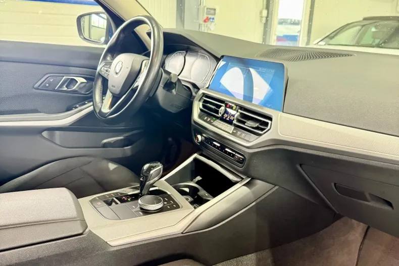 BMW 320d (Seria 3) din 2020 cu 70.400 km - oferta BMW211989 - foto 8