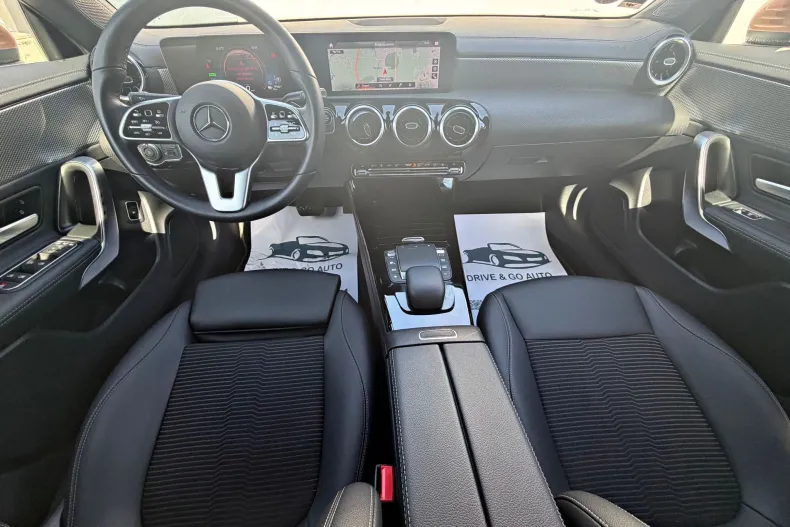 Mercedes-Benz CLA 250 (Clasa CLA) din 2021 cu 46.500 km - oferta MER212000 - foto 10