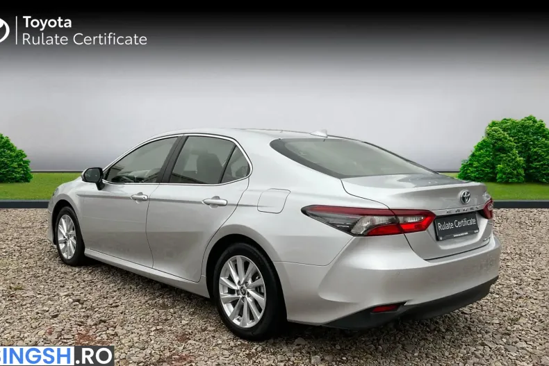 Toyota Camry din 2022 cu 45.370 km - oferta TOY212011 - foto 4