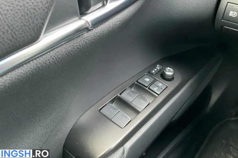 Toyota Camry din 2022 cu 45.370 km - oferta TOY212011 - foto 15