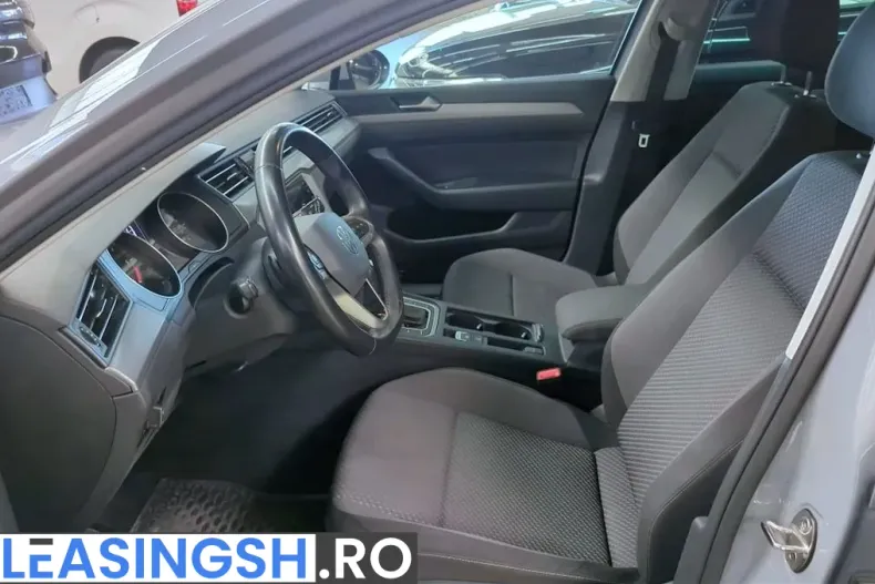 Volkswagen Passat din 2022 cu 150.370 km - oferta VOL212034 - foto 6